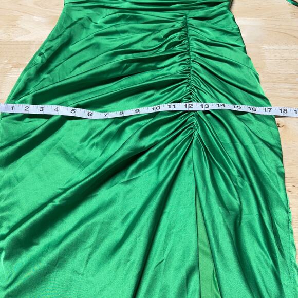 Mac Duggal NWT Spring Green Satin Ruched Rhinestone Bust Mermaid Maxi Gown Sz 2 - Picture 6 of 7